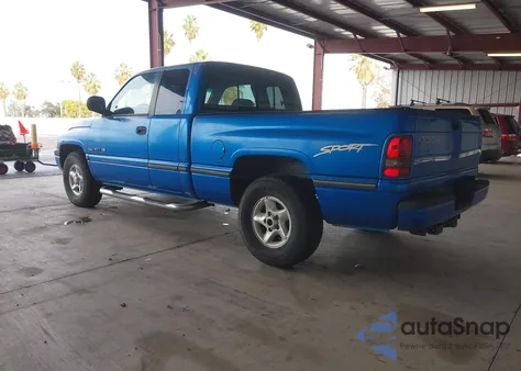 1998 Dodge Ram 1500 St z USA, uszkodzony, nr VIN 1B7HC13Z5WJ158492